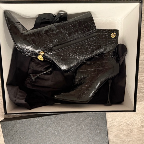 Chanel heel boots